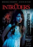 The Intruders (2015) Обнаженные сцены