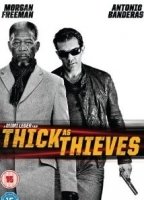 Thick As Thieves (2009) Обнаженные сцены