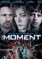 The Moment (2013) Обнаженные сцены
