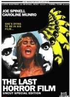 The Last Horror Film (1982) Обнаженные сцены
