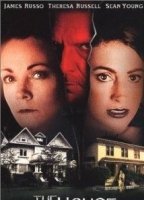 The House Next Door (2002) Обнаженные сцены