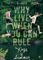 The Kings of Summer 2013 фильм обнаженные сцены