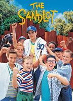 The Sandlot (1993) Обнаженные сцены