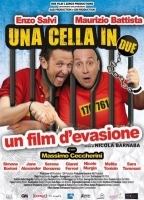 Una Cella In Due (2011) Обнаженные сцены