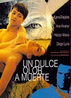 Un dulce olor a muerte (1999) Обнаженные сцены