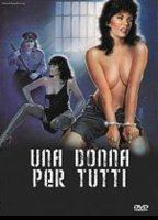 Una donna per tutti (1991) Обнаженные сцены