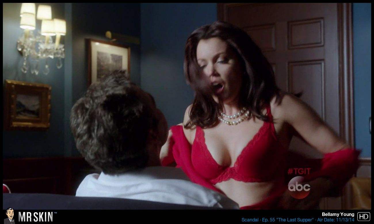 Bellamy Young Ever Been Nude.