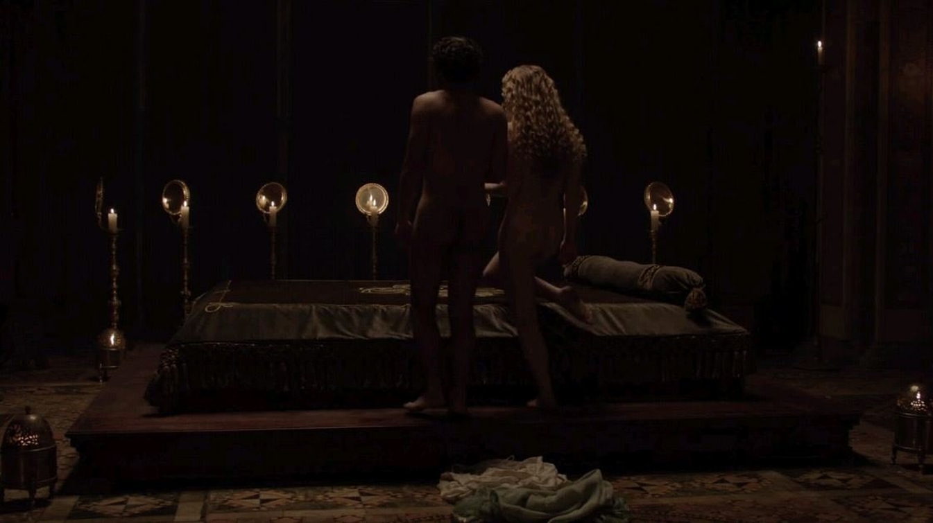Холлидей Грейнджер nude pics.
