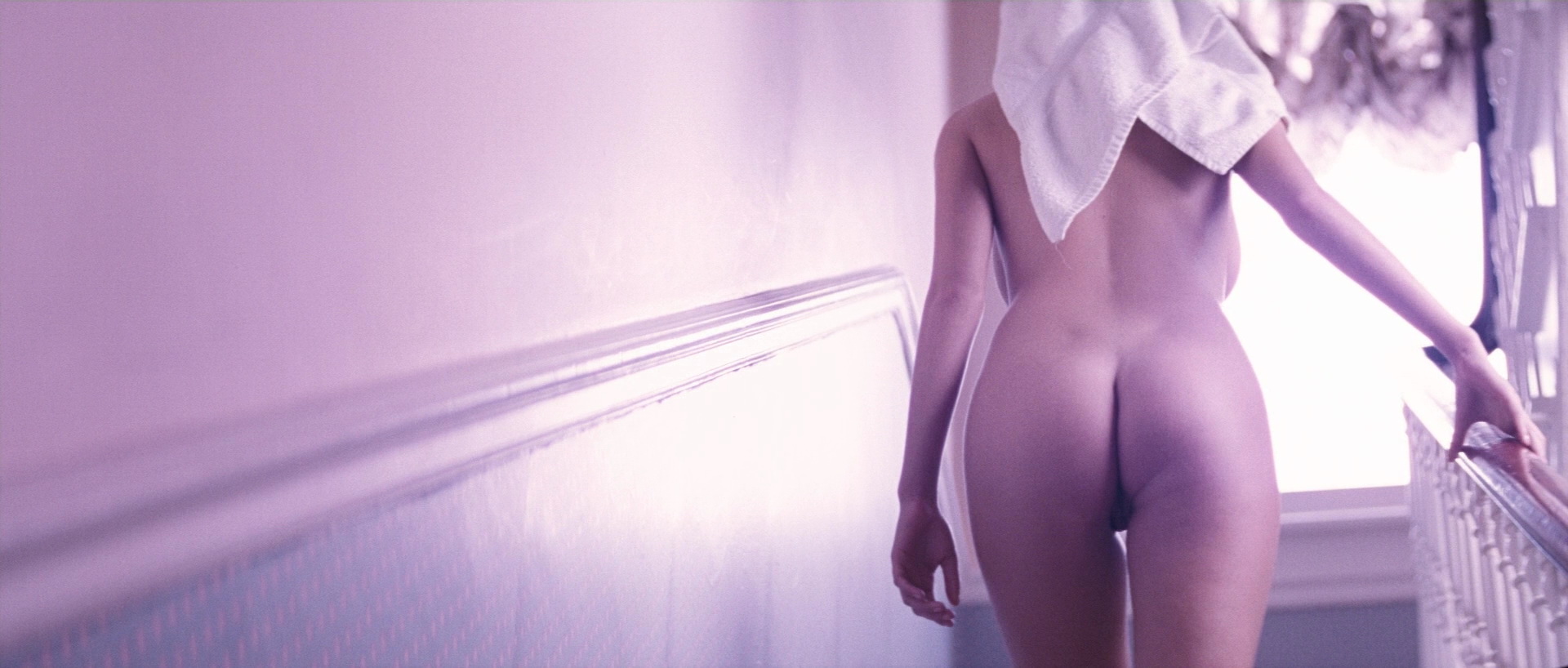 Хейли-Мари Коппин nude pics.