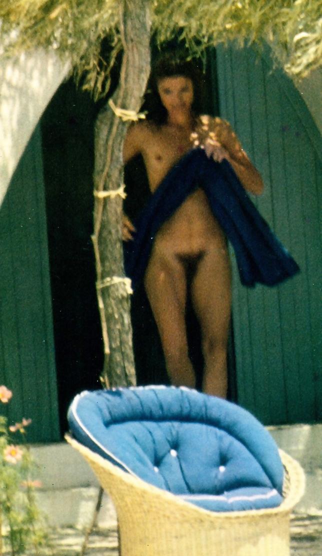 Жаклин Кеннеди nude pics.