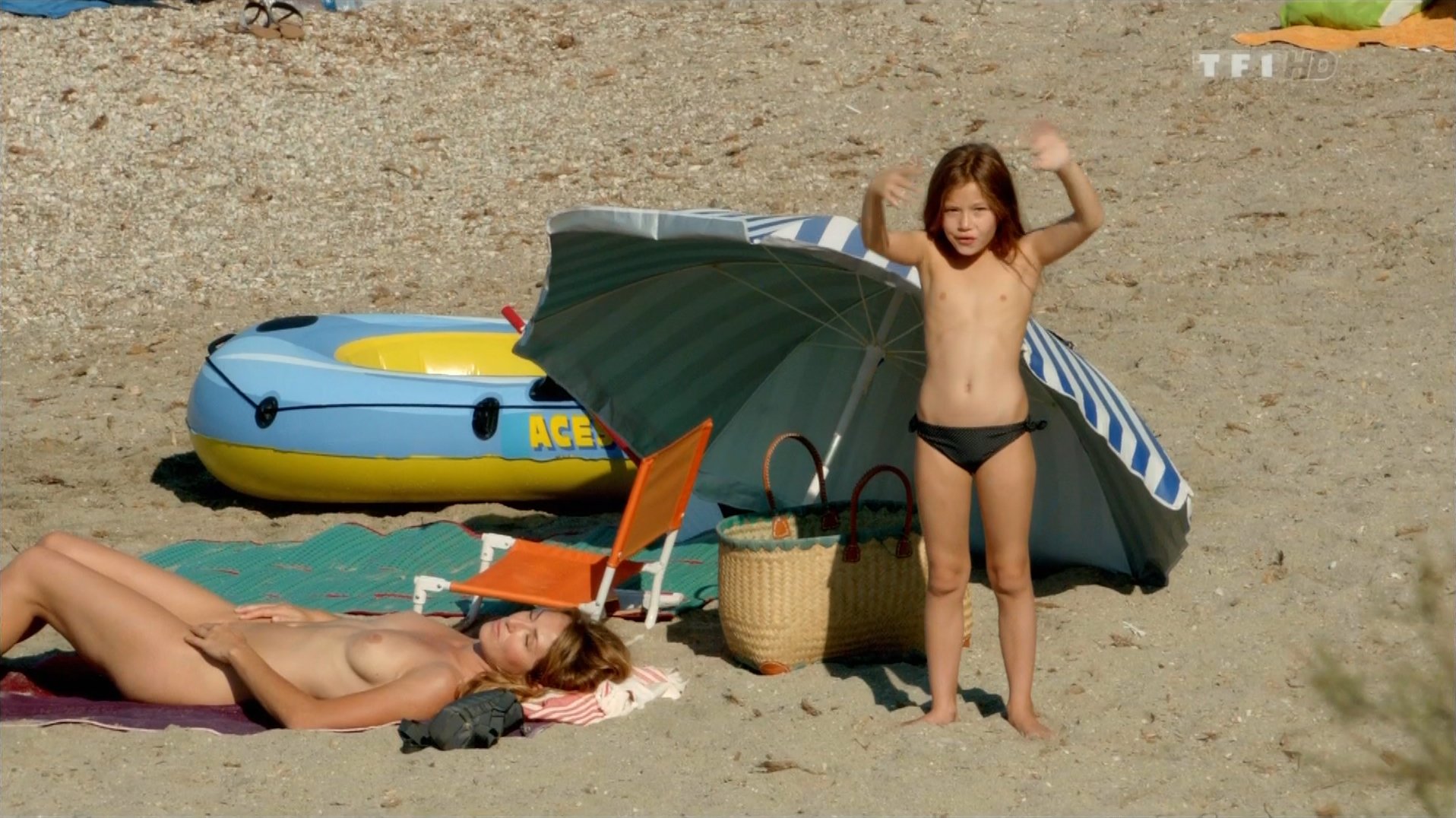  A Dix Minutes Des Naturistes