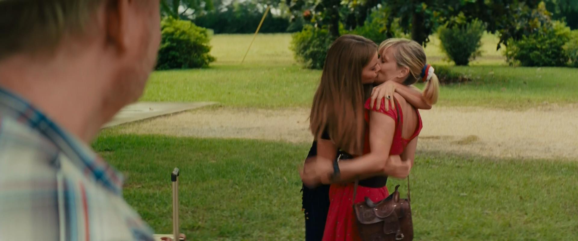 Reese witherspoon lesbian kiss