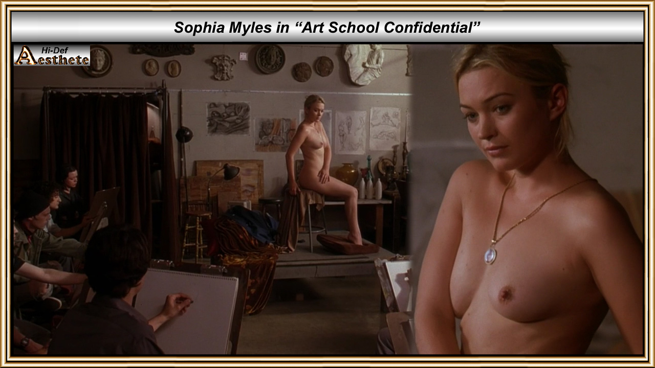 София Майлс nude pics.