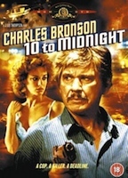 10 to Midnight (1983) Обнаженные сцены