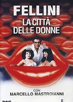 La Città delle donne (1980) Обнаженные сцены