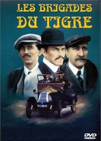 Les Brigades du Tigre (1974-1983) Обнаженные сцены
