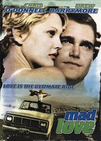 Mad Love (1995) Обнаженные сцены