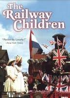 The Railway Children (1970) Обнаженные сцены