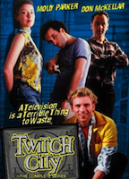 Twitch City 1998 фильм обнаженные сцены