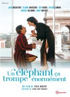 Un éléphant ça trompe énormément (1976) Обнаженные сцены