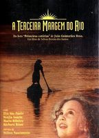 A Terceira Margem do Rio (1994) Обнаженные сцены