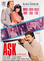 Askin Sesini Dinleme (1977) Обнаженные сцены