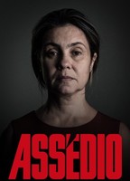 Assédio (2018) Обнаженные сцены