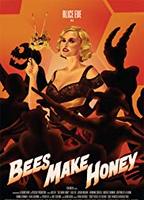 Bees Make Honey (2017) Обнаженные сцены