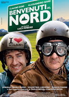 Benvenuti al Nord (2012) Обнаженные сцены