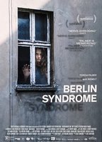 Berlin Syndrome (2017) Обнаженные сцены