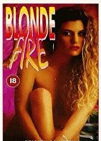 Blonde Fire (1978) Обнаженные сцены