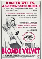 Blonde Velvet (1976) Обнаженные сцены