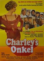 Charley's Onkel (1969) Обнаженные сцены