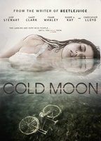 Cold Moon (2016) Обнаженные сцены