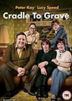 Cradle to Grave (2015) Обнаженные сцены