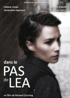 Dans le pas de Léa (2012) Обнаженные сцены