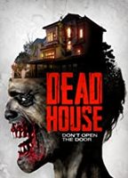 Dead House (2014) Обнаженные сцены