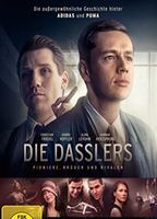 Die Dasslers (2017) Обнаженные сцены