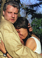 Eine Liebe in Saigon (2005) Обнаженные сцены