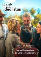 El Club de los Idealistas (2020) Обнаженные сцены