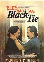 Eles Não Usam Black-Tie (1981) Обнаженные сцены