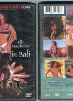 Elle Macpherson in Bali (1995) Обнаженные сцены