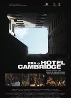 Era O Hotel Cambridge (2016) Обнаженные сцены