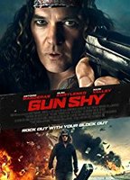 Gun Shy (II) (2017) Обнаженные сцены