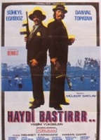 Her Gece Bir Bardayim (1975) Обнаженные сцены