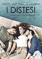 I distesi (2015) Обнаженные сцены