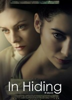 In Hiding (2013) Обнаженные сцены