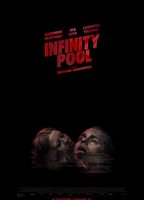 Infinity Pool 2023 фильм обнаженные сцены