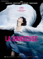 La danseuse (2016) Обнаженные сцены