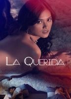 La querida (2023) Обнаженные сцены